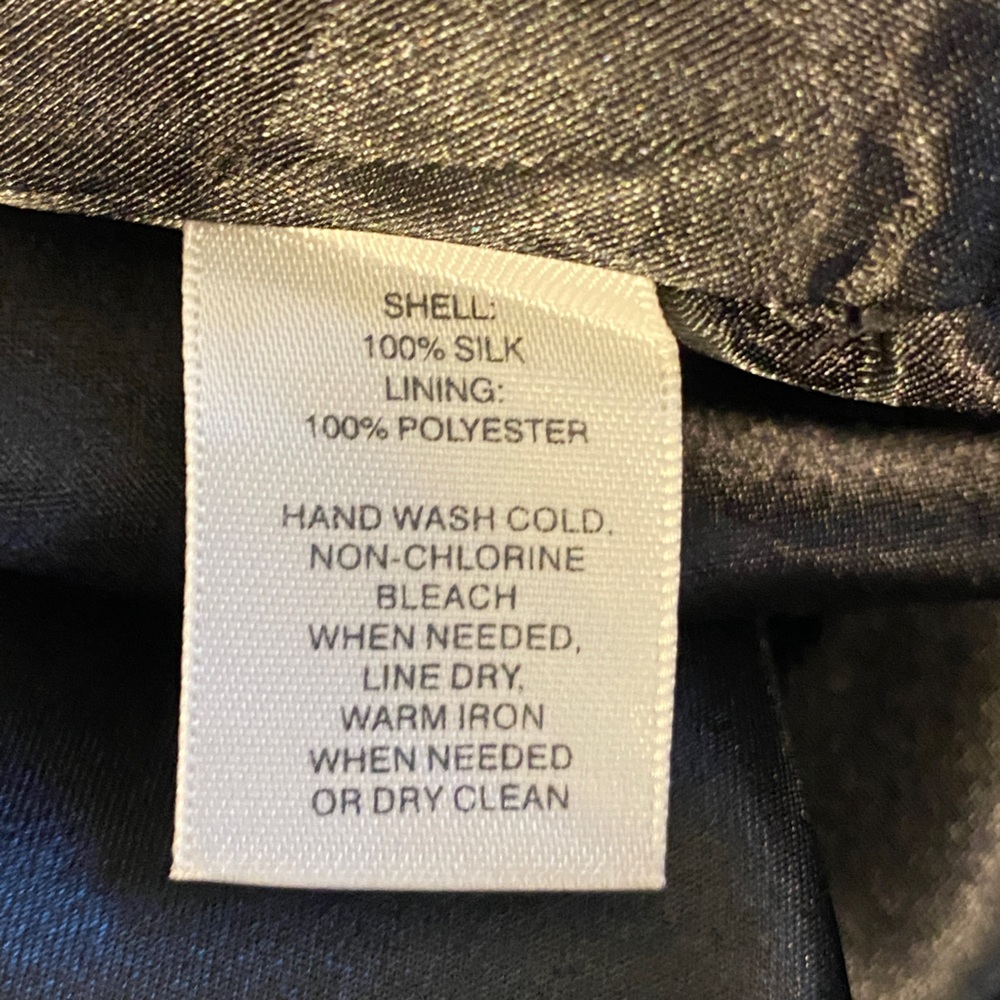 White House Black Market 100% silk black and white printed halter dress. - Picture 10 of 12